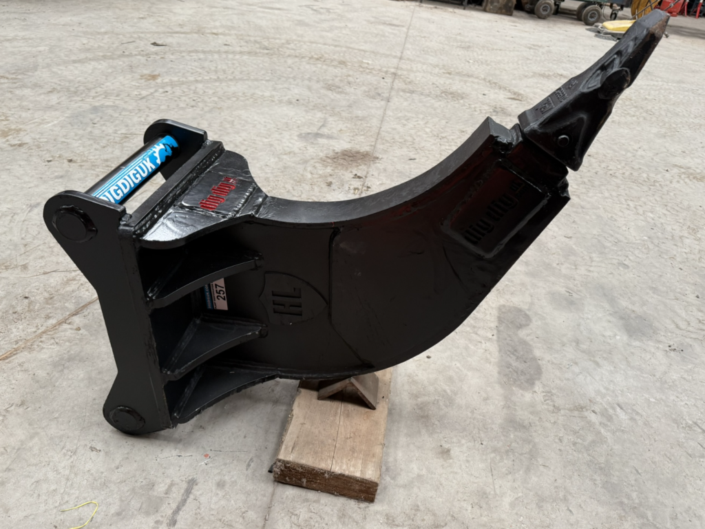 RIPPER TOOTH ATTACHMENT HIRE